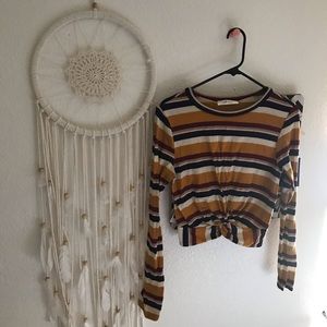 Long sleeve crop top